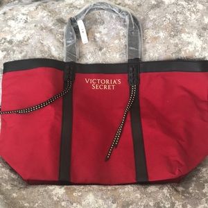 NWT Victoria Secret Large Red tote